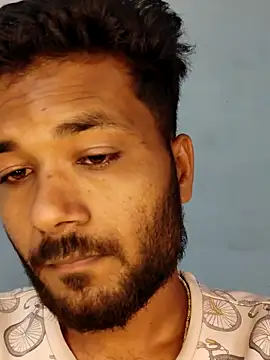 Snapshot of devil_khilesh chatting on 17, 10, 2025 devil khilesh online show from 17, 10, 2025