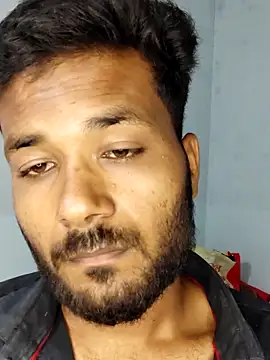 Snapshot of devil_khilesh chatting on 18, 10, 2025 devil khilesh online show from 18, 10, 2025