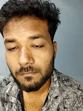 Snapshot of devil_khilesh chatting on 28, 10, 2025 devil khilesh online show from 28, 10, 2025