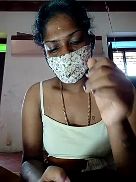 Snapshot of Tamil_Kavitha chatting on 19, 11, 2025 Tamil Kavitha online show from 19, 11, 2025