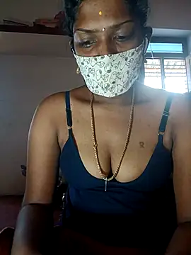 Snapshot of Tamil_Kavitha chatting on 23, 11, 2025 Tamil Kavitha online show from 23, 11, 2025