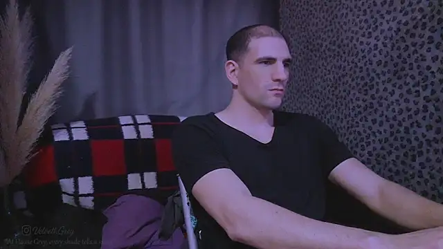 Snapshot of ObeyLust chatting on 18, 10, 2025 ObeyLust online show from 18, 10, 2025