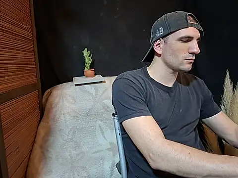 Snapshot of ObeyLust chatting on 30, 10, 2025 ObeyLust online show from 30, 10, 2025