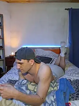 Snapshot of ObeyLust chatting on 6, 11, 2025 ObeyLust online show from 6, 11, 2025