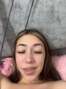 kimmy vegga2 online show from 29, 11, 2025