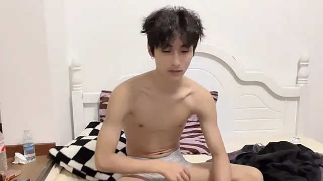 yangyang-2563 online show from 9, 10, 2025