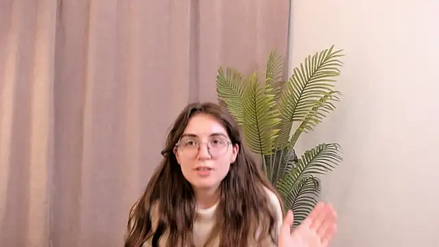 CareyHajdas online show from 19, 9, 2025
