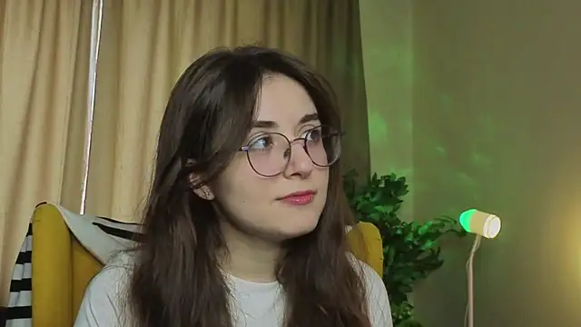 CareyHajdas online show from 28, 9, 2025