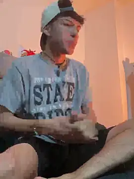 NaytonFreeman online show from 19, 12, 2025