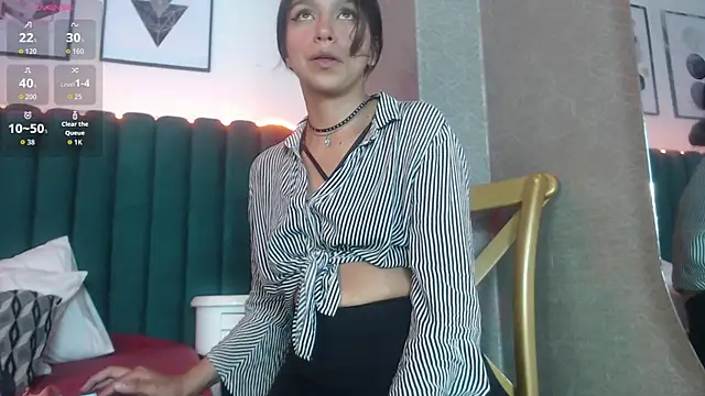 Snapshot of Keila_Fg chatting on 21, 11, 2025 Keila Fg online show from 21, 11, 2025