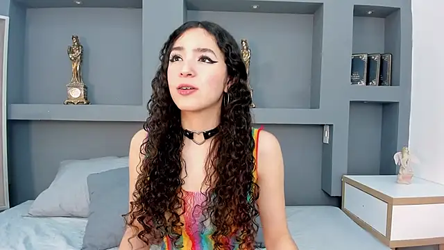 KiaraSar online show from 1, 10, 2025