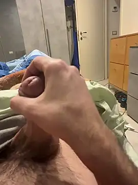 alexbergo87 online show from 22, 3, 2026