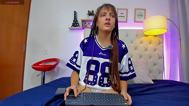 angelica bonn online show from 25, 9, 2025