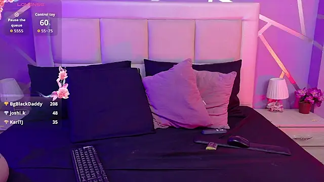 Amber fox09 online show from 13, 9, 2025