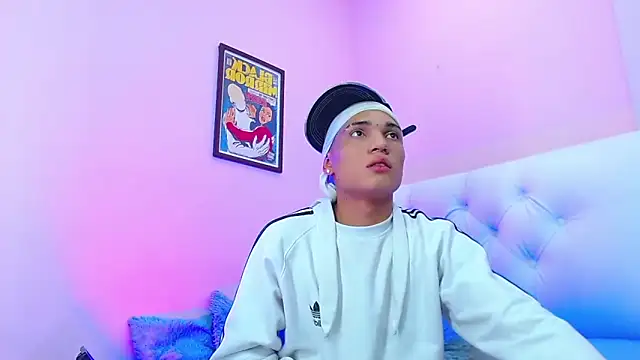 EL VENEZOLANO 22CM online show from 8, 11, 2025