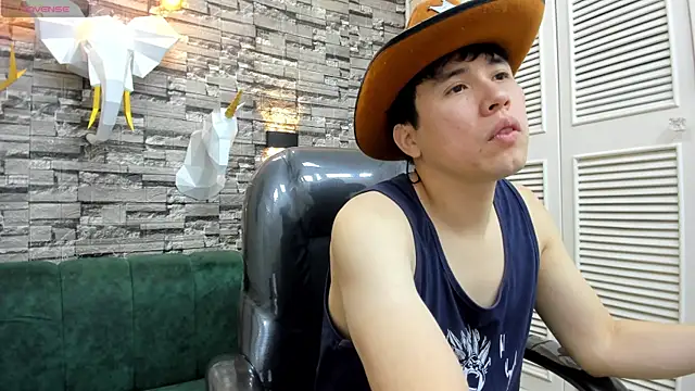 Nick Wolff online show from 22, 11, 2025