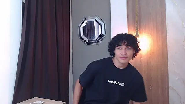 Snapshot of fire_drako_ chatting on 31, 3, 2026 fire drako online show from 31, 3, 2026