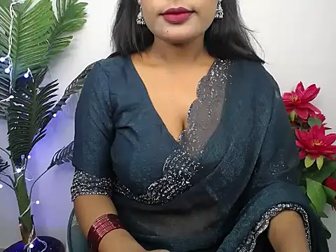 Naughtyy stripgirl online show from 8, 10, 2025