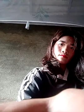 Snapshot of Mina-pusy chatting on 13, 10, 2025 Mina-pusy online show from 13, 10, 2025