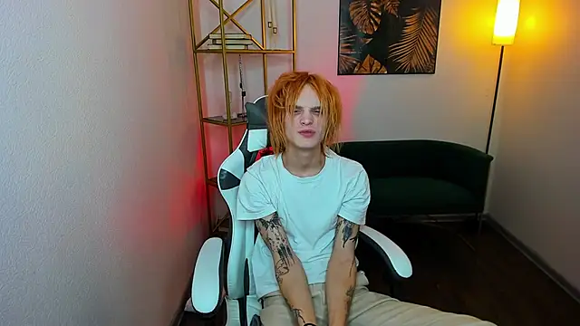 ArchiehalI online show from 12, 9, 2025