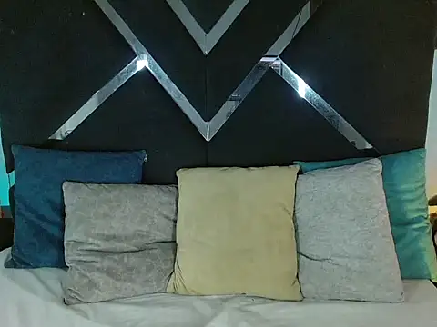 Billie Turner  online show from 10, 10, 2025