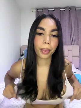 karolaalcendra online show from 27, 11, 2025