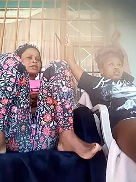 BlondieBitch online show from 28, 10, 2025