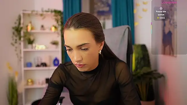 Snapshot of Alexis_Love_ chatting on 13, 11, 2025 Alexis Love online show from 13, 11, 2025