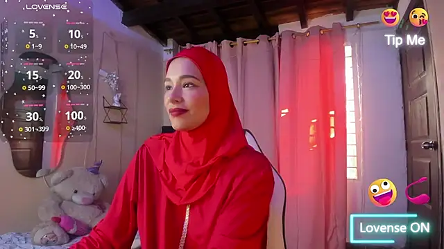 Snapshot of ShanaJamil chatting on 19, 11, 2025 ShanaJamil online show from 19, 11, 2025