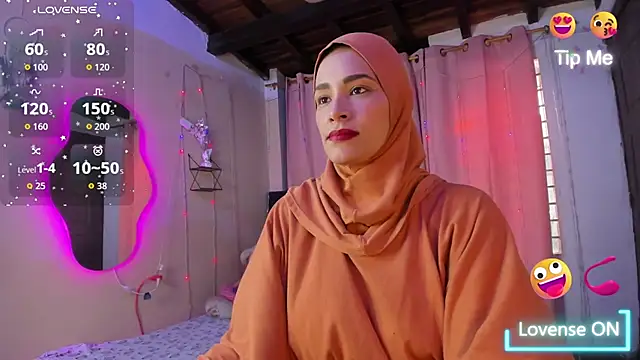 ShanaJamil online show from 15, 12, 2025