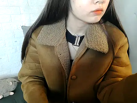 Mie5784 online show from 5, 12, 2025