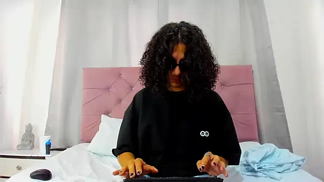 EthanBlackwoodd online show from 7, 1, 2026