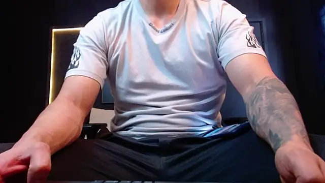 RichardMilleer online show from 21, 10, 2025