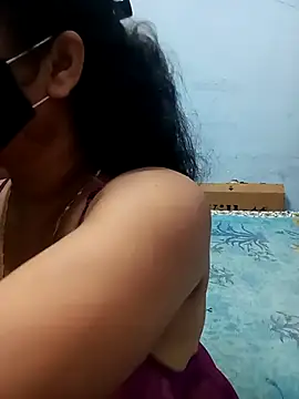 Snapshot of Deliciouskimi chatting on 18, 9, 2025 Deliciouskimi online show from 18, 9, 2025