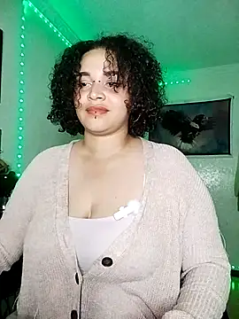 Julie wallace online show from 8, 4, 2026