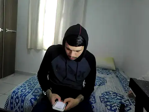 Snapshot of becmz chatting on 14, 11, 2025 becmz online show from 14, 11, 2025