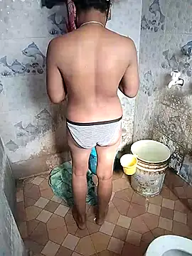 Snapshot of Bengalibeauty96 chatting on 17, 12, 2025 Bengalibeauty96 online show from 17, 12, 2025