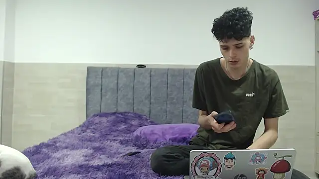  ruby red online show from 13, 11, 2025