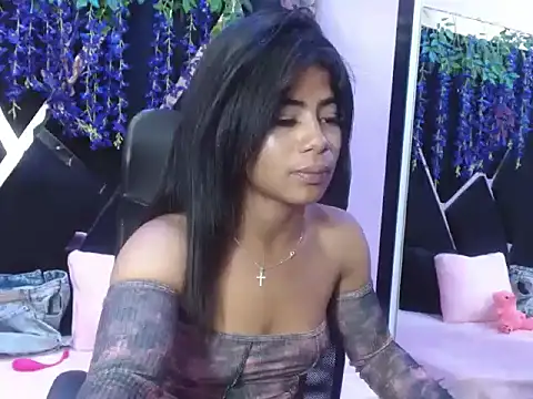 Zoe Browns  online show from 25, 10, 2025