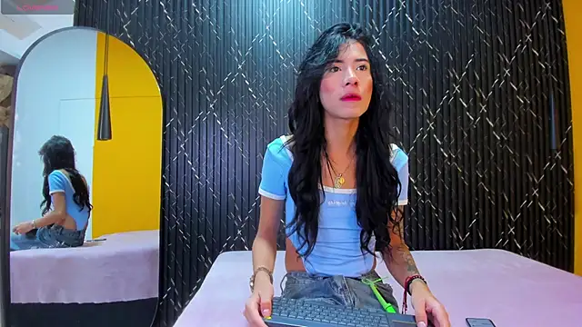Miss Ariaa online show from 7, 10, 2025