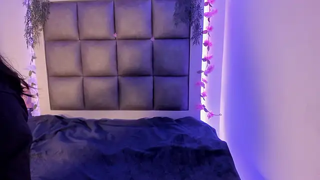 abbiecollins js online show from 10, 2, 2026