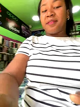 Snapshot of Karol_sexy23 chatting on 21, 11, 2025 Karol sexy23 online show from 21, 11, 2025