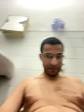 pauzudomoreno1 online show from 4, 12, 2025