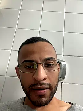 pauzudomoreno1 online show from 14, 12, 2025