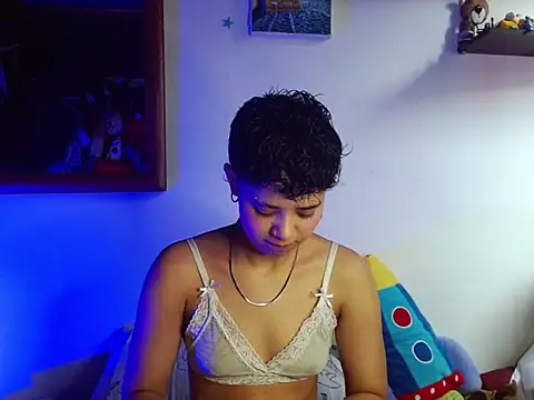 Snapshot of Jade_Rayden chatting on 5, 3, 2026 Jade Rayden online show from 5, 3, 2026