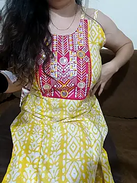 Snapshot of sassy_aly007 chatting on 13, 10, 2025 sassy aly007 online show from 13, 10, 2025