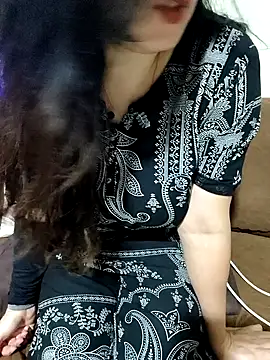 Snapshot of sassy_aly007 chatting on 14, 10, 2025 sassy aly007 online show from 14, 10, 2025