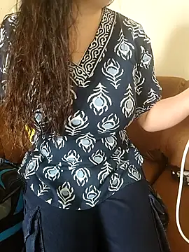 Snapshot of sassy_aly007 chatting on 11, 11, 2025 sassy aly007 online show from 11, 11, 2025