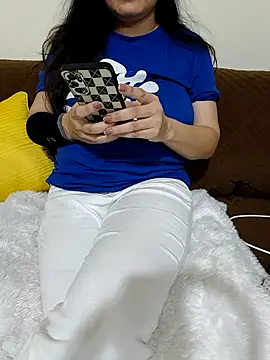 Snapshot of sassy_aly007 chatting on 12, 11, 2025 sassy aly007 online show from 12, 11, 2025