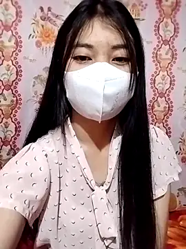 Snapshot of Damhan12 chatting on 23, 11, 2025 Damhan12 online show from 23, 11, 2025